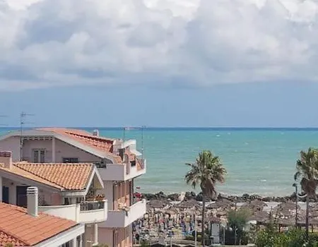 Sapore Di Mare Apartament